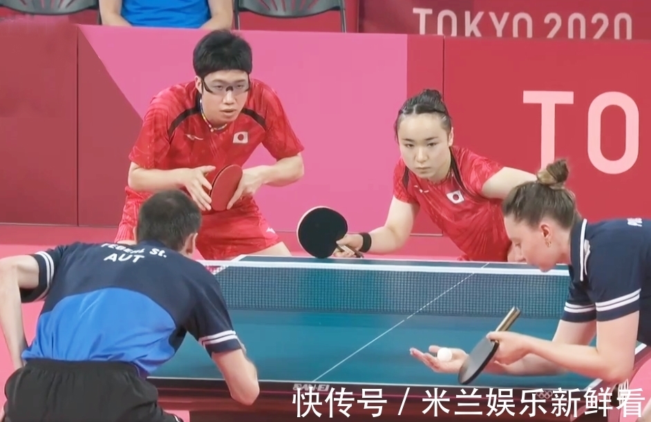 在仪式上 在仪式上