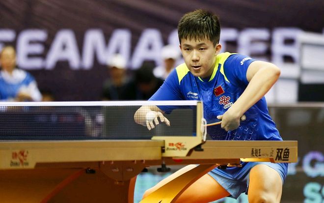 威胁射门 威胁射门